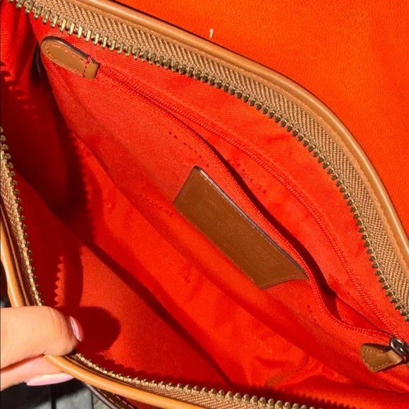 Coach Caramel Leather Crossbody 100% genuine leather shoulder bag flap bag - Picture 11 of 16